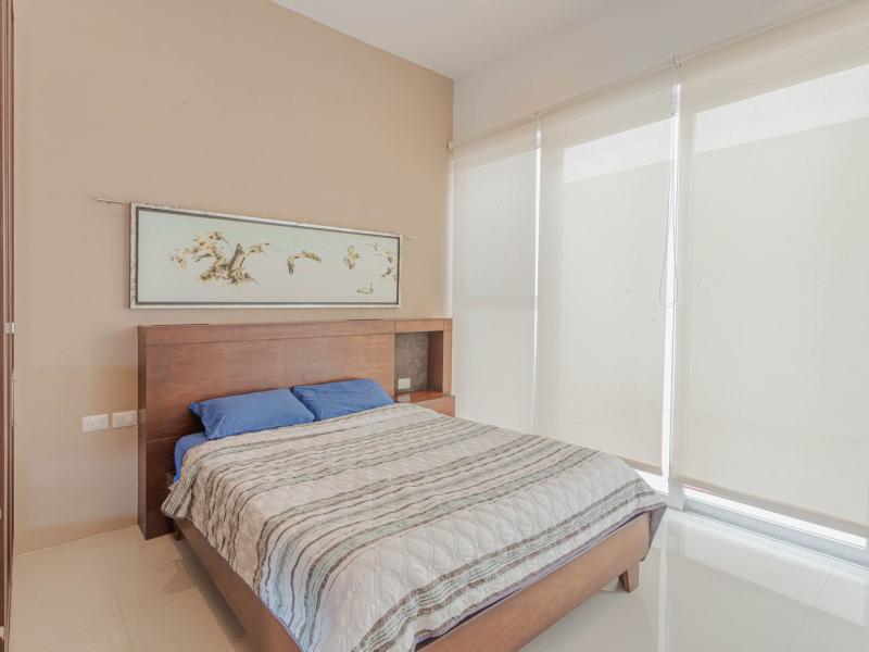 Penthouse Coral Blu